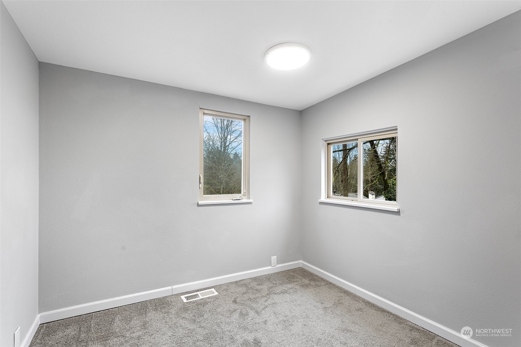 11430 Southeast Petrovitsky Road Renton, WA 98055 - Photo 13 of 26