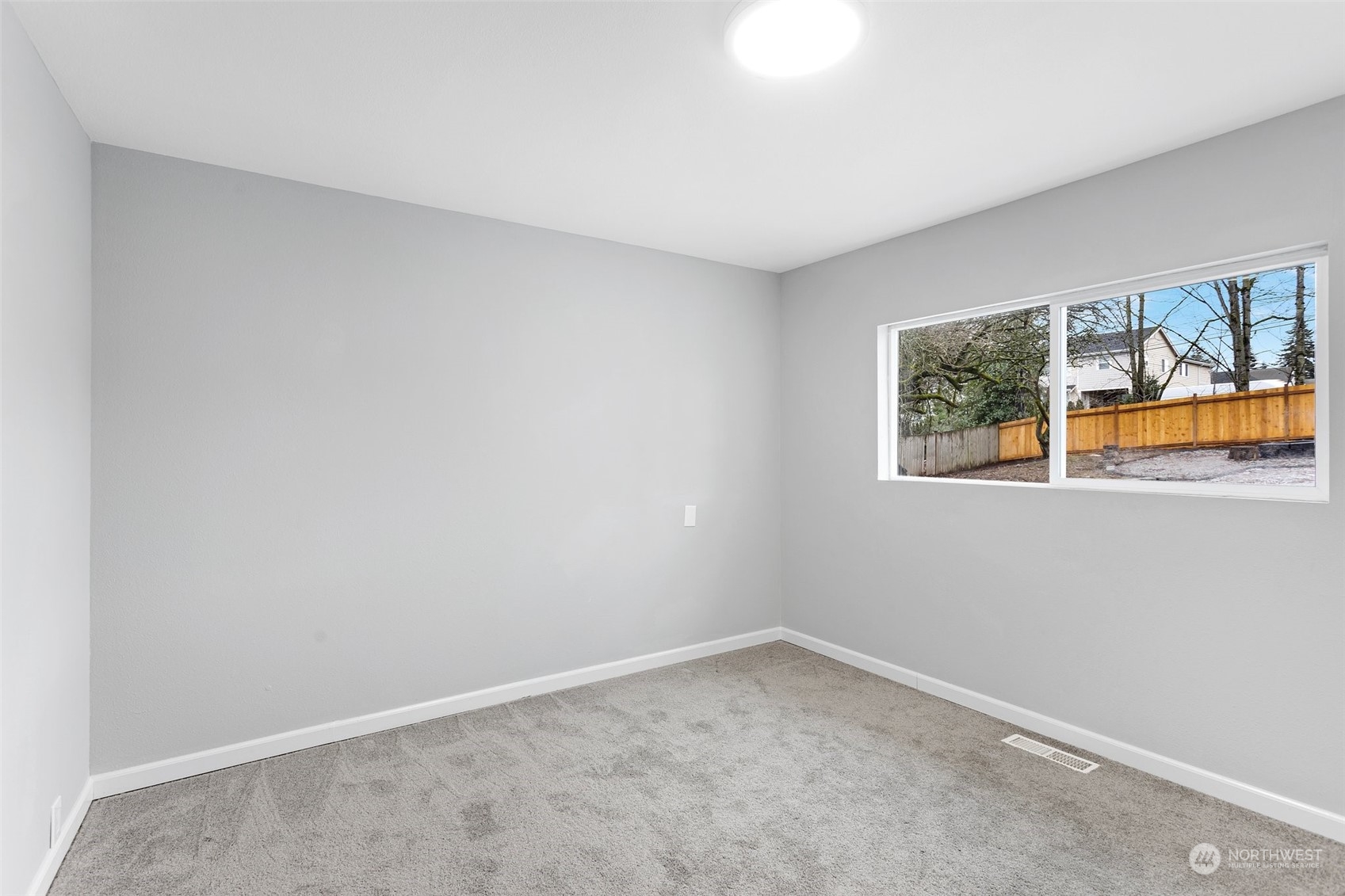 11430 Southeast Petrovitsky Road Renton, WA 98055 - Photo 17 of 26