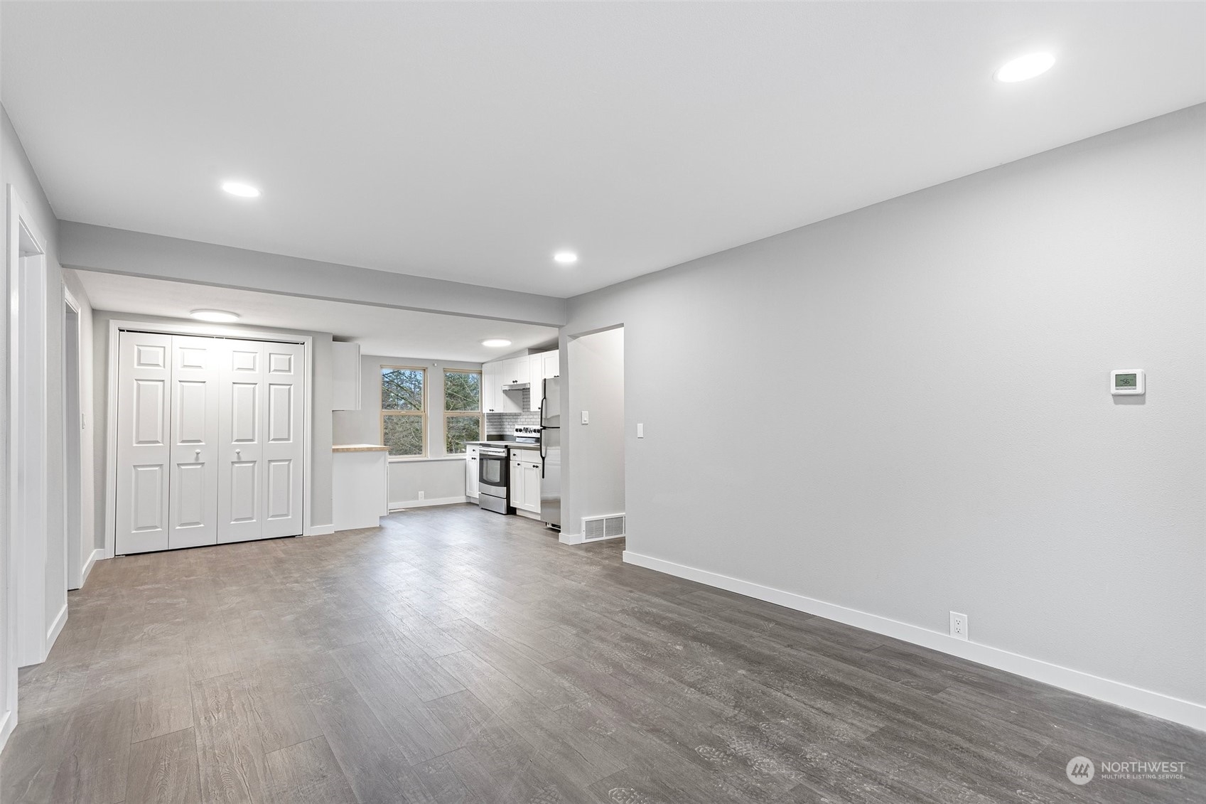 11430 Southeast Petrovitsky Road Renton, WA 98055 - Photo 5 of 26
