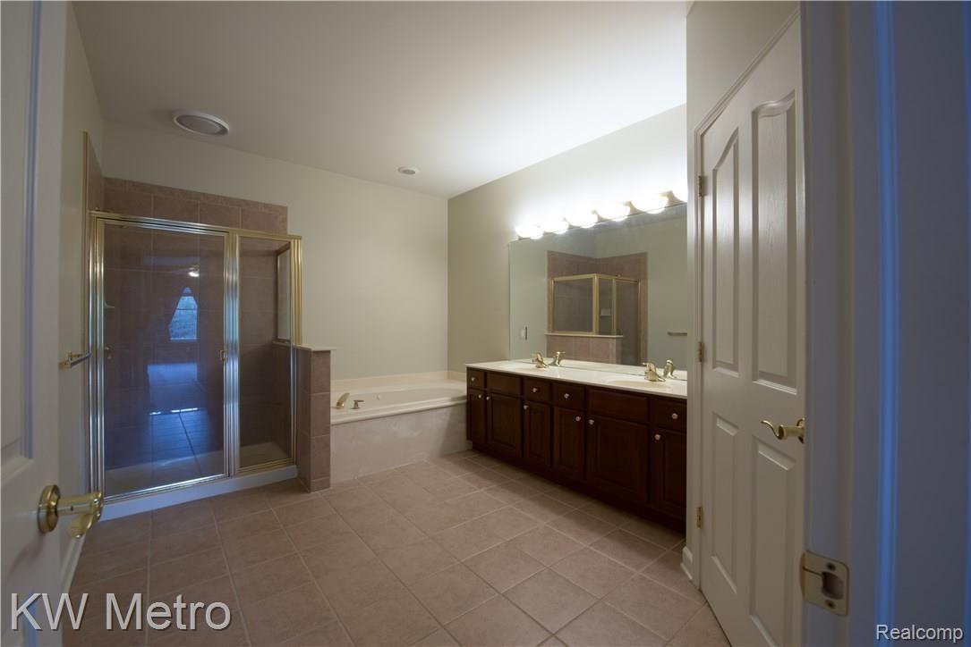 5119 Belmonte Drive Rochester, MI 48306 - Photo 36 of 55 Belmote-36.jpg