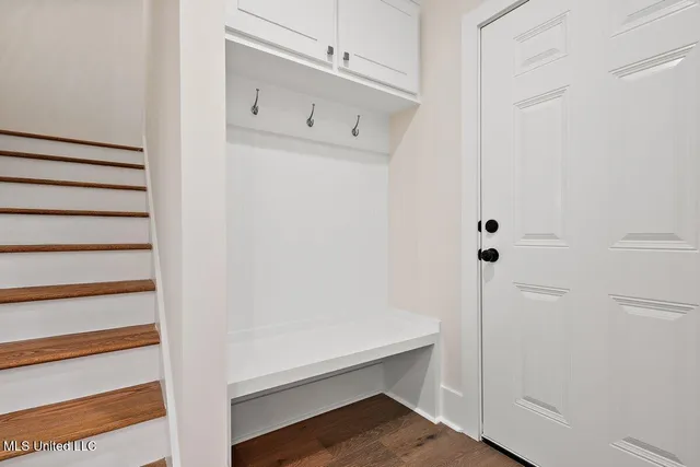 $425,000 | 400 Aurora Circle, Canton, MS 39046