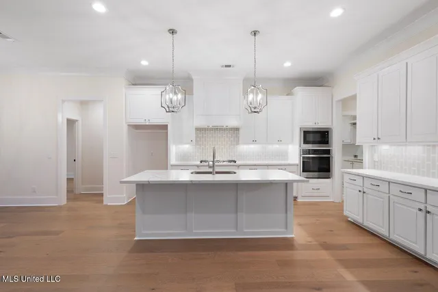 $425,000 | 400 Aurora Circle, Canton, MS 39046