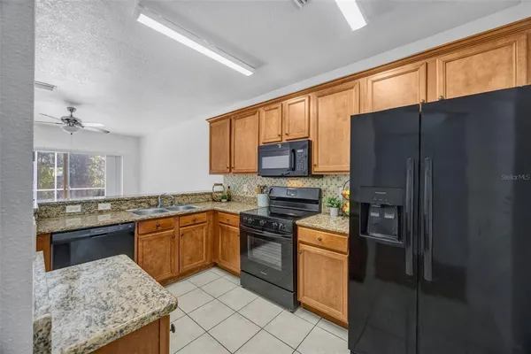 $239,000 | 15925 Fishhawk View Drive, Lithia, FL 33547