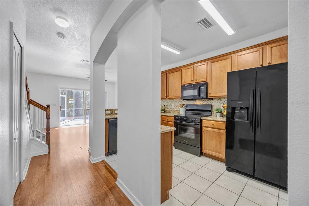 15925 Fishhawk View Drive Lithia, FL 33547 - Photo 9 of 30