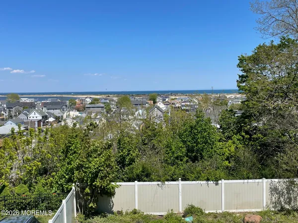 $499,900 | 112 Navesink Avenue, Highlands, NJ 07732