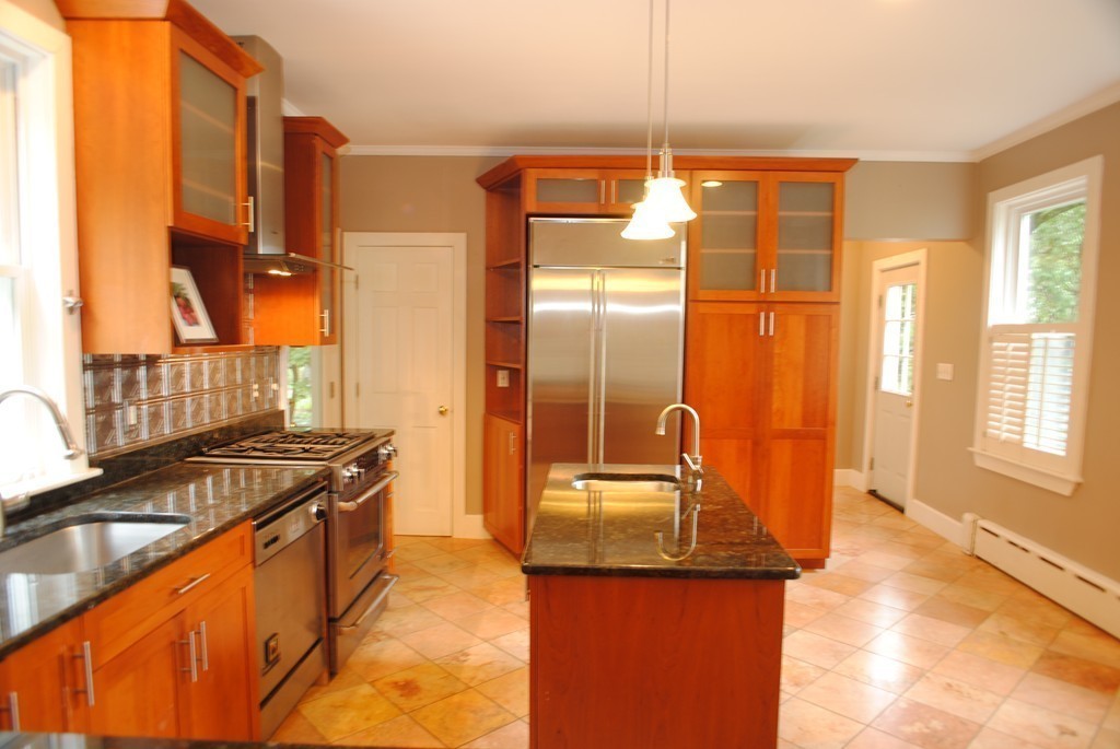 137 Nobscot Road Sudbury, MA 01776 - Photo 11 of 27 Gallery Image 11