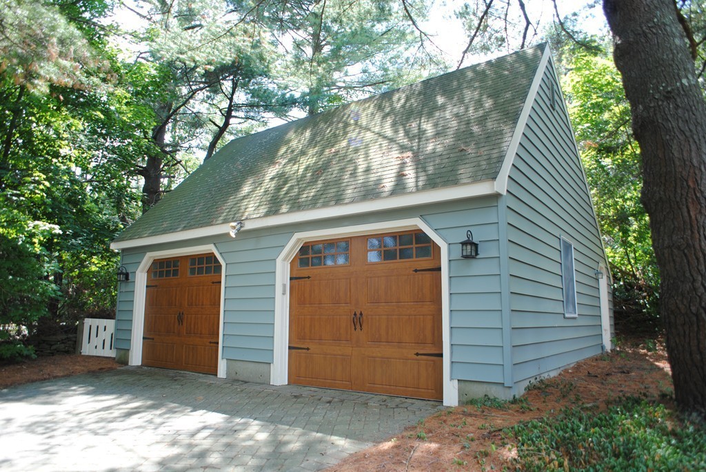 137 Nobscot Road Sudbury, MA 01776 - Photo 4 of 27 Gallery Image 4