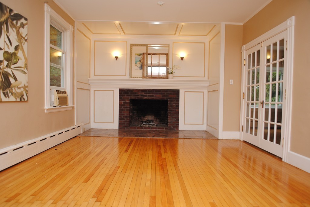 137 Nobscot Road Sudbury, MA 01776 - Photo 7 of 27 Gallery Image 7