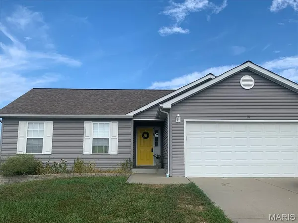 $270,000 | 13 Colton Jesse Drive, Winfield, MO 63389