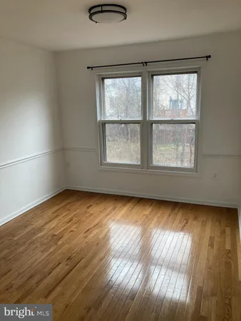 $2,850 | 14193 Royal Oak Lane, Centreville, VA 20120