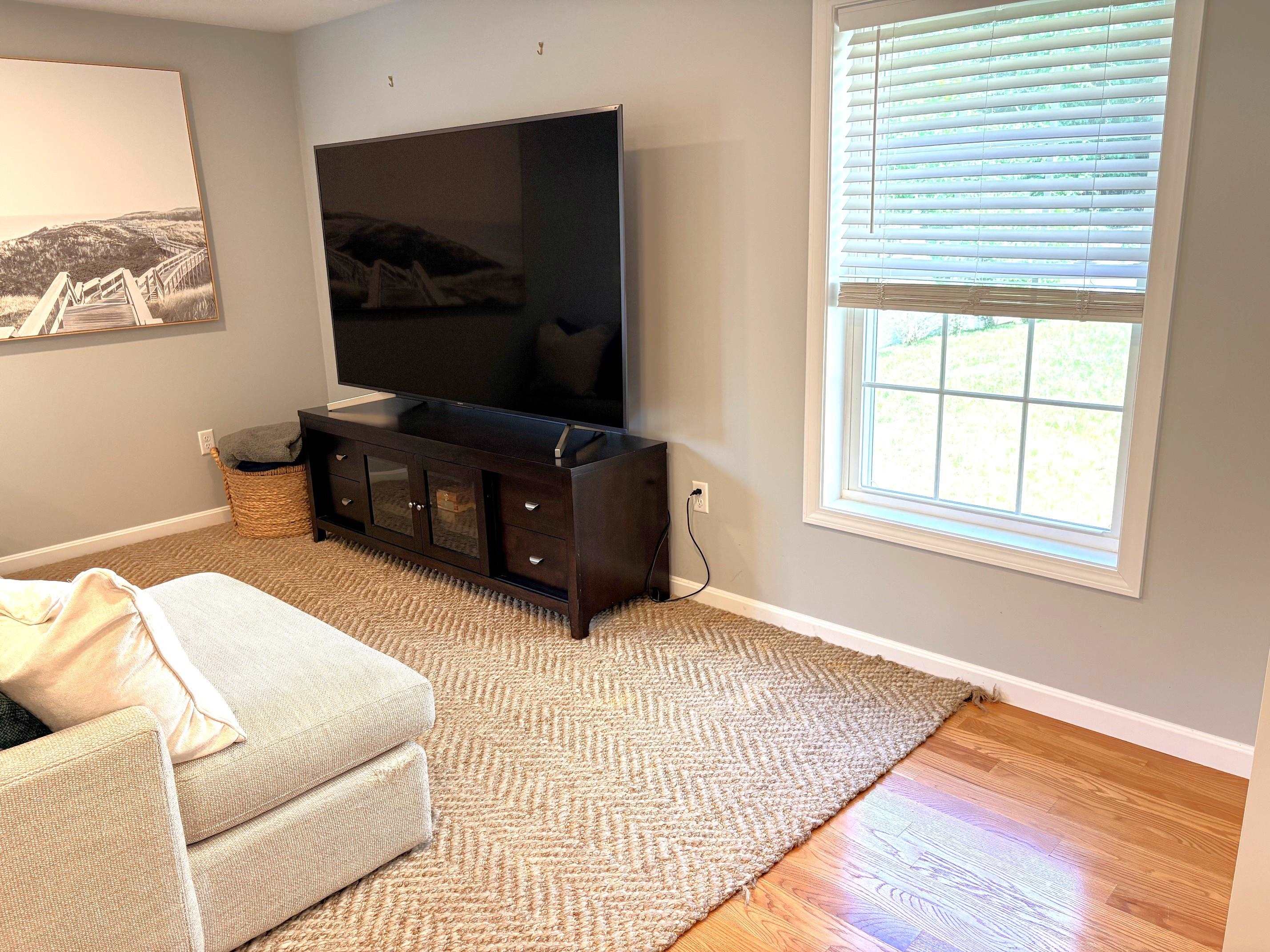 8 Cranberry Way Manchester, NH 03109 - Photo 8 of 23