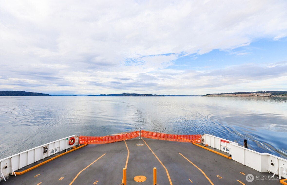 11106 Spruce Drive Anderson Island, WA 98303 - Photo 8 of 9