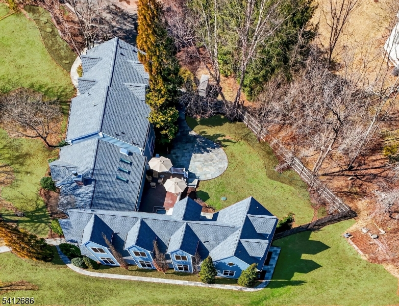 a view of yard with swimming pool