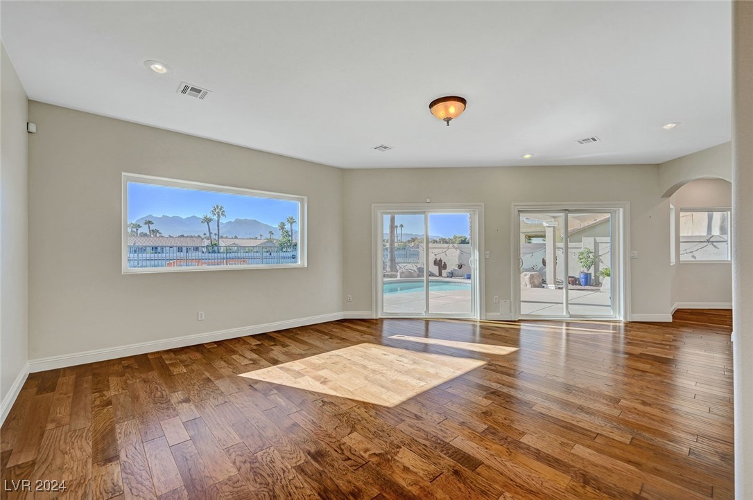2485 Sun Reef Road Las Vegas, NV 89128 - Photo 29 of 80