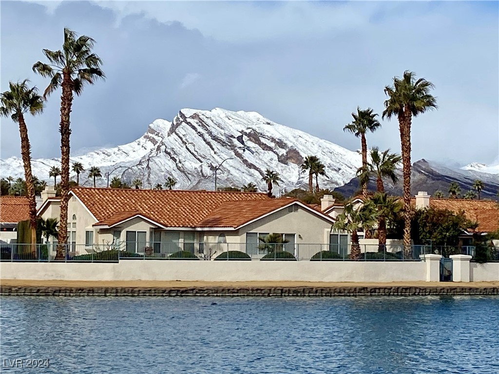 2485 Sun Reef Road Las Vegas, NV 89128 - Photo 8 of 80
