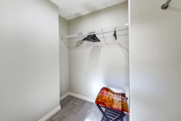 $4,100 | 39676 Somerset Avenue, Palm Desert, CA 92211