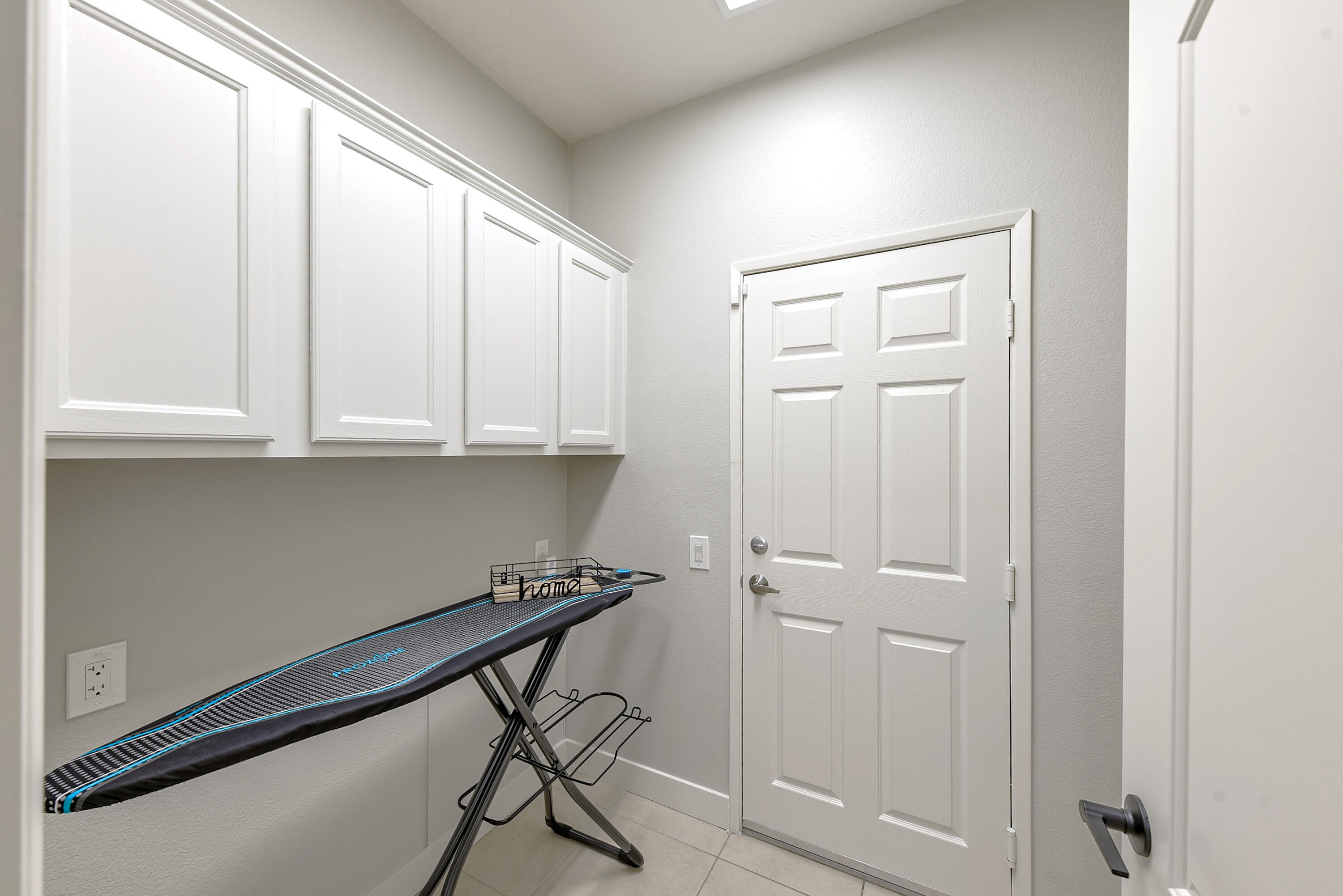 39676 Somerset Avenue Palm Desert, CA 92211 - Photo 20 of 32 39676 Somerset Ave-31