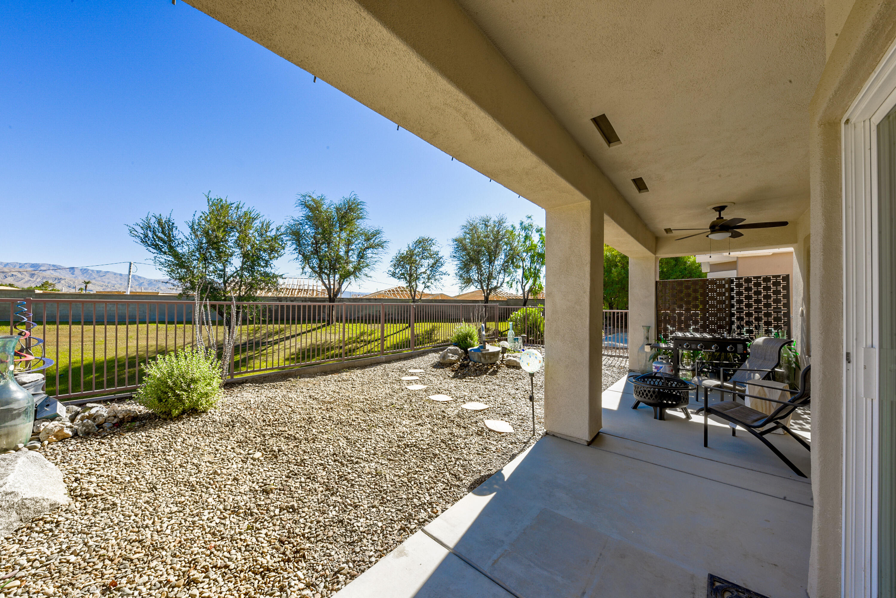 39676 Somerset Avenue Palm Desert, CA 92211 - Photo 2 of 32 39676 Somerset Ave-32