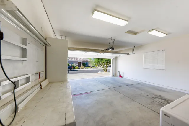 $3,900 | 39676 Somerset Avenue, Palm Desert, CA 92211