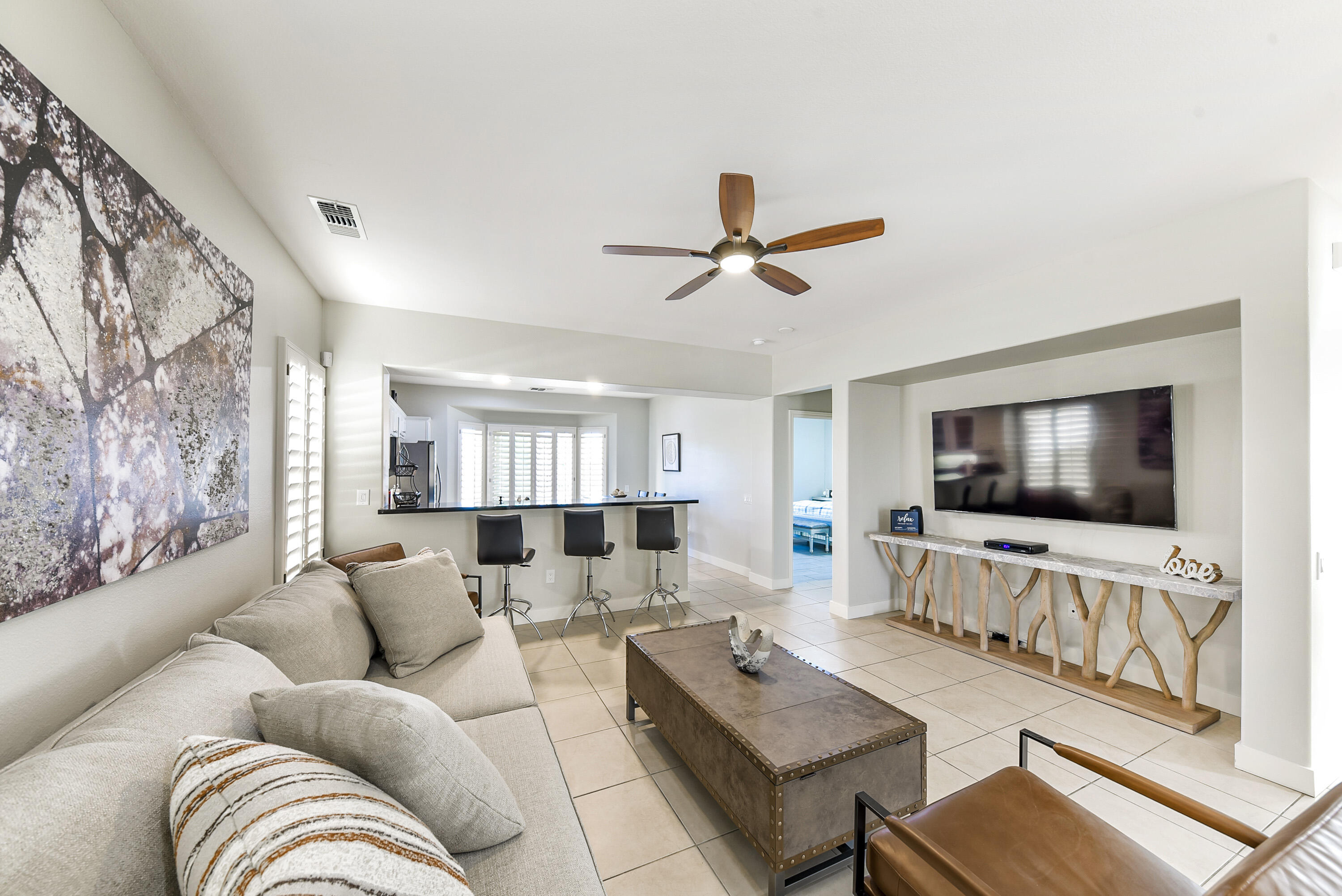 39676 Somerset Avenue Palm Desert, CA 92211 - Photo 6 of 32 39676 Somerset Ave-7