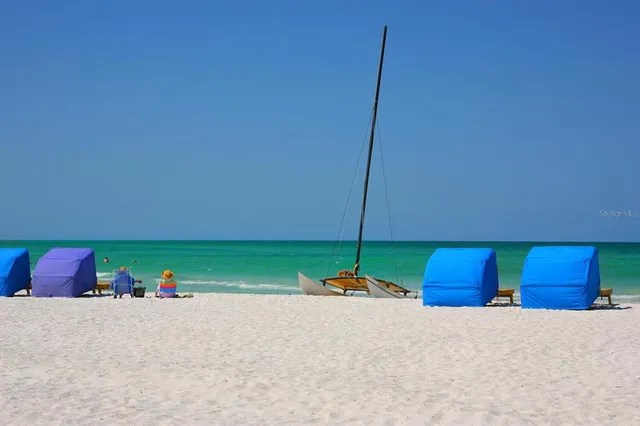 $3,950,000 | 35 Watergate Drive, Unit 1201, Sarasota, FL 34236