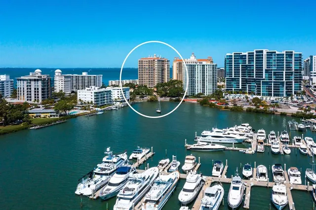 $3,950,000 | 35 Watergate Drive, Unit 1201, Sarasota, FL 34236