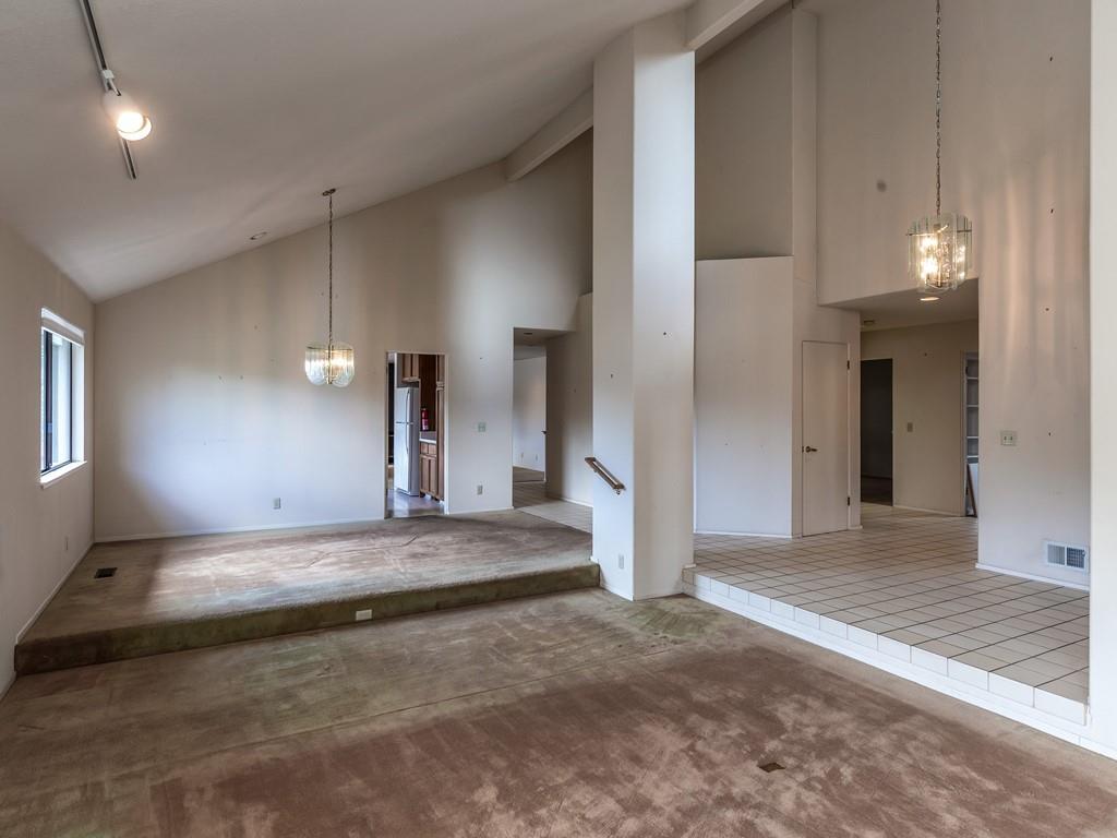 22762 Alcalde Road Cupertino, CA 95014 - Photo 3 of 7 a view of entryway