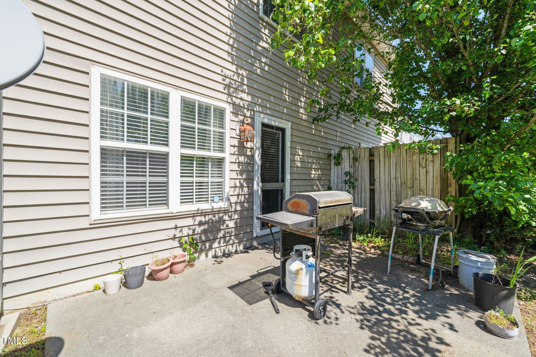 2105 Metacomet Way Raleigh, NC 27604 - Photo 27 of 43 27-web-or-mls-untitled-90
