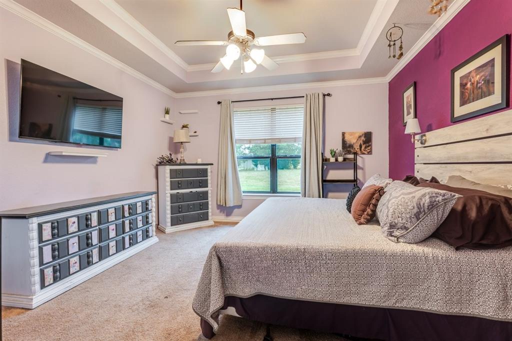 360 Saddle Club Road Weatherford, TX 76088 - Photo 12 of 31