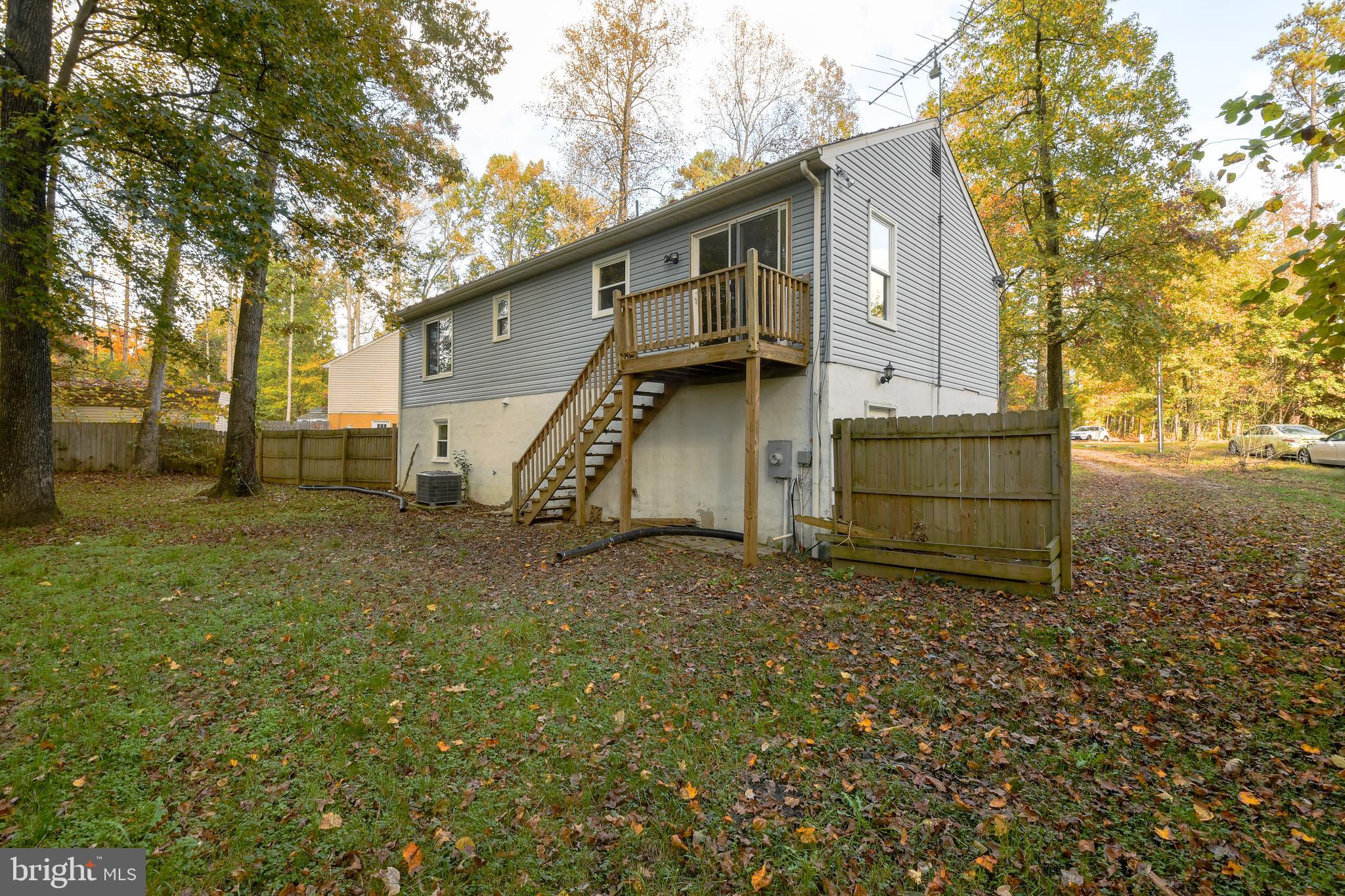 7 Ingram Court Ruther Glen, VA 22546 - Photo 5 of 37 Rear yard