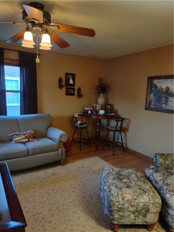 87 Durfee Road Tiverton, RI 02878 - Photo 14 of 25 Gallery Image 14