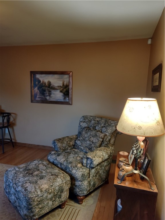 87 Durfee Road Tiverton, RI 02878 - Photo 15 of 25 Gallery Image 15