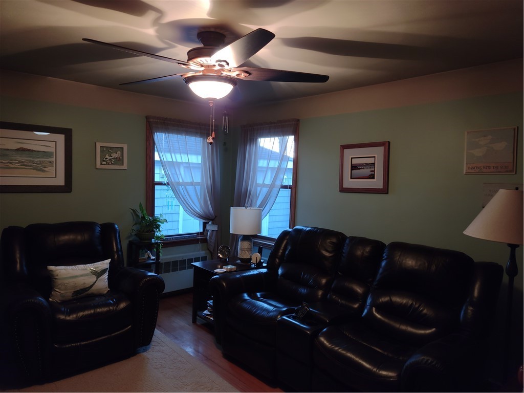 87 Durfee Road Tiverton, RI 02878 - Photo 24 of 25 Gallery Image 24