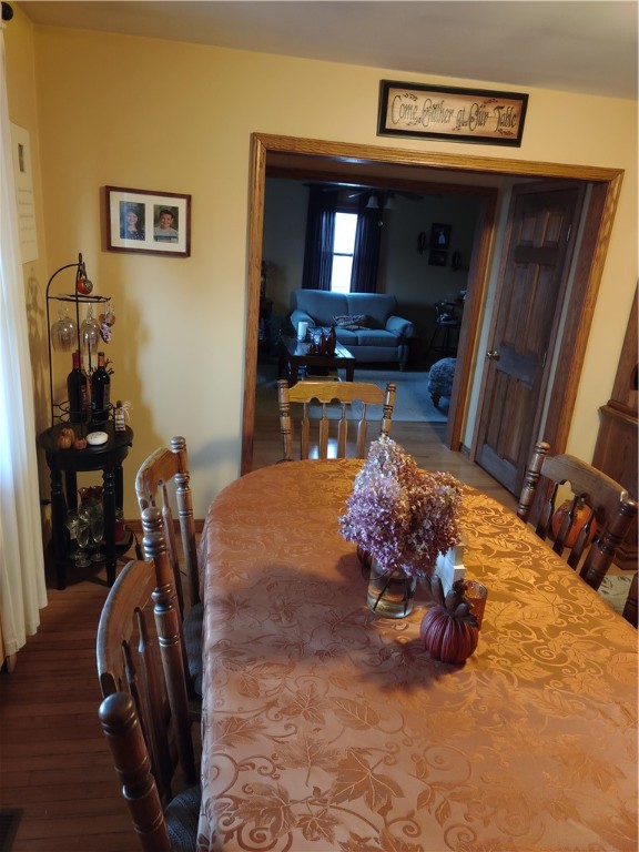 87 Durfee Road Tiverton, RI 02878 - Photo 10 of 25 Gallery Image 10