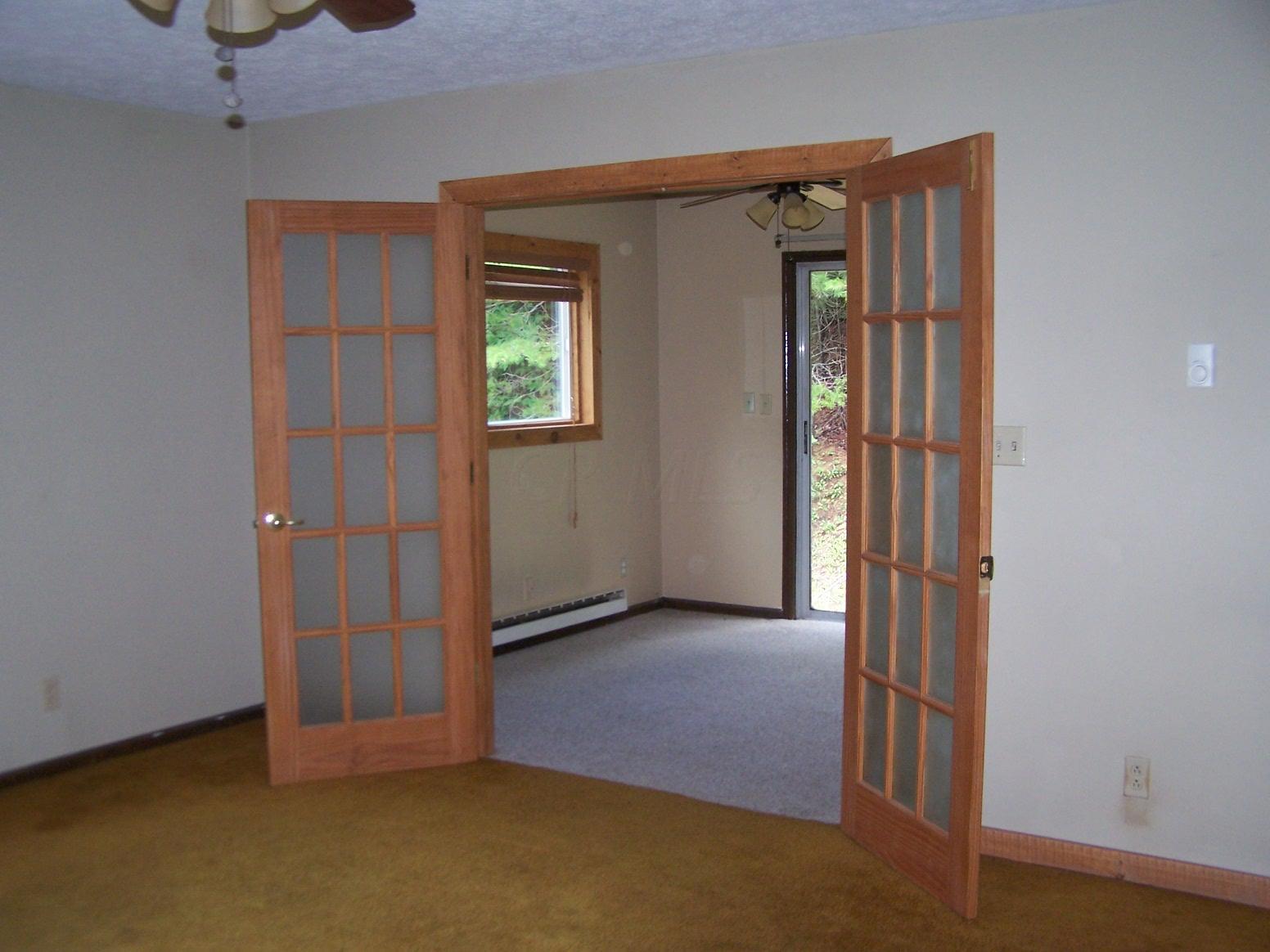 8100 Sugar Grove Road Southeast Sugar Grove, OH 43155 - Photo 5 of 15