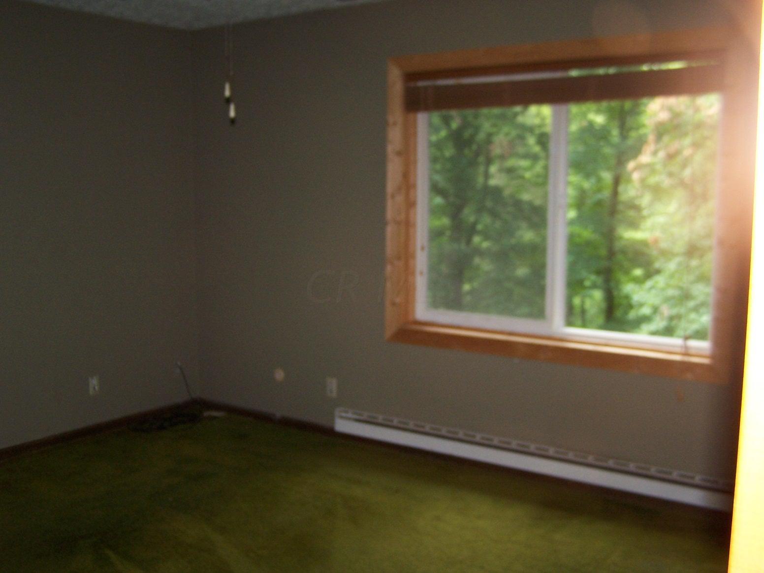 8100 Sugar Grove Road Southeast Sugar Grove, OH 43155 - Photo 8 of 15