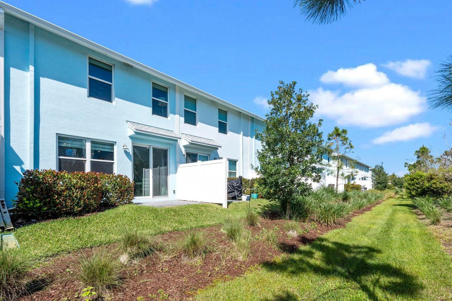 359 Southeast Angler Drive Stuart, FL 34994 - Photo 32 of 34 20240227220502031206000000-o