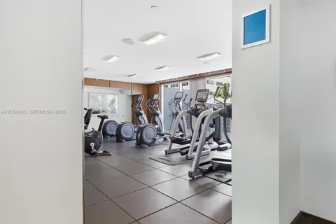 $635,000 | 325 South Biscayne Boulevard, Unit 4022, Miami, FL 33131