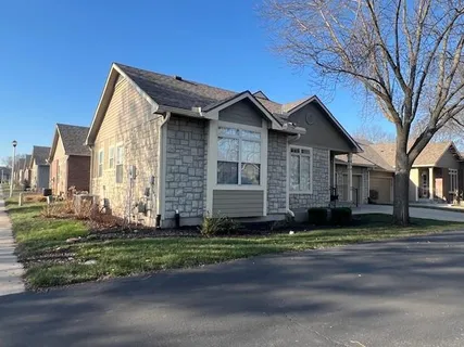 $385,000 | 15732 South Sunset Drive, Unit 800, Olathe, KS 66062