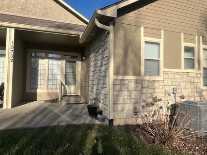 $385,000 | 15732 South Sunset Drive, Unit 800, Olathe, KS 66062