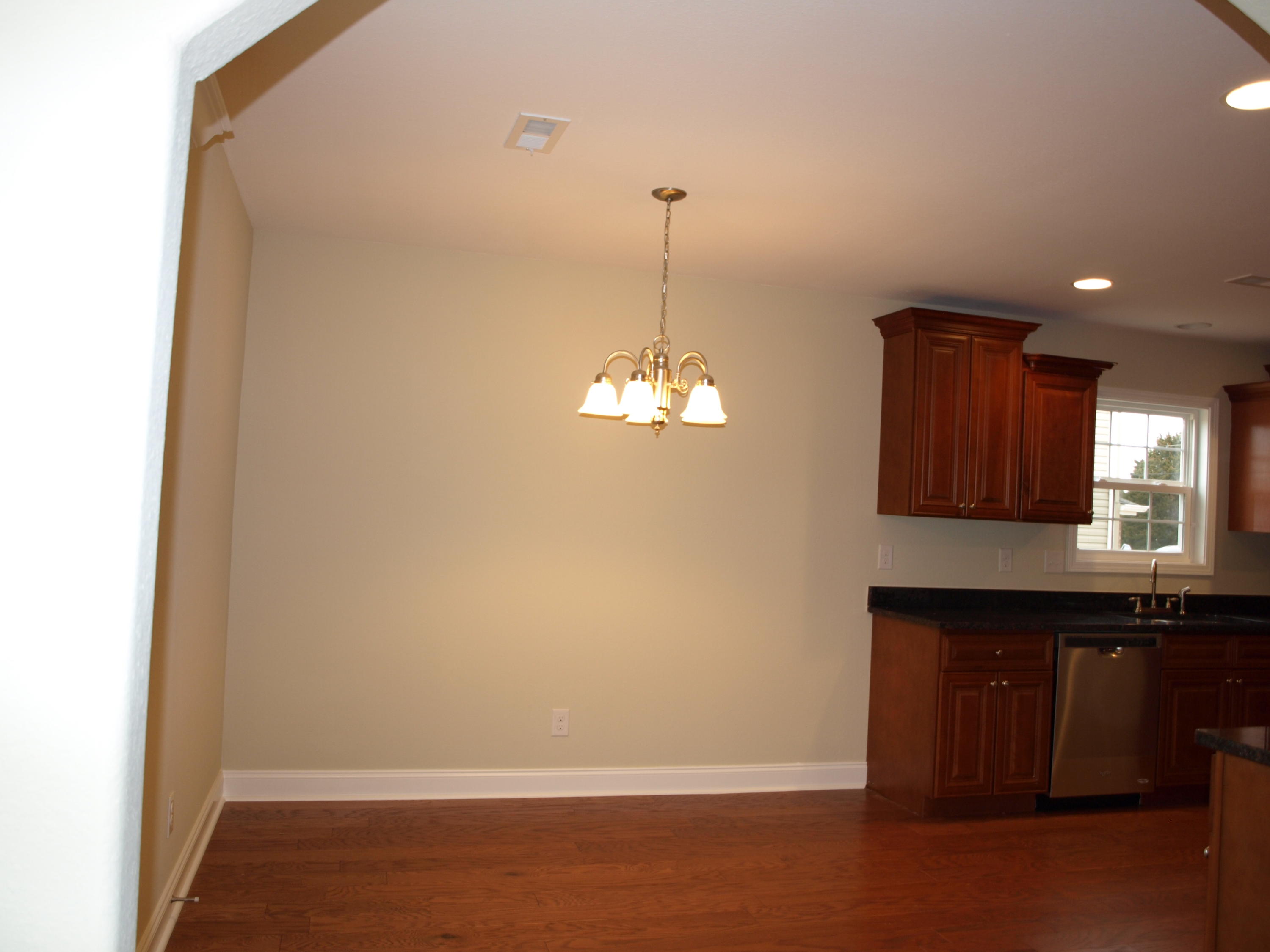 843 Wells Road Maryville, TN 37801 - Photo 3 of 10 2015-03-09 16.58.07.jpg