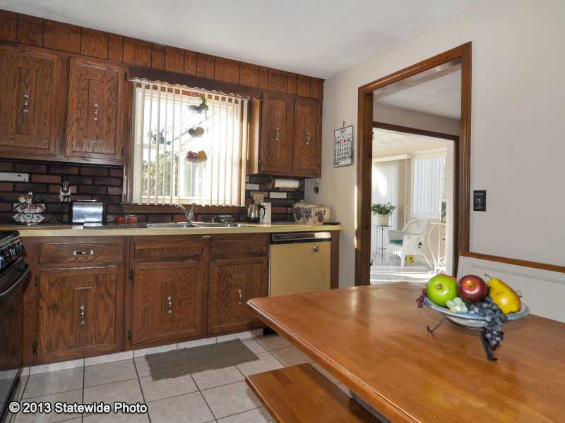 315 William Henry Road Scituate, RI 02857 - Photo 5 of 25 Kitchen.