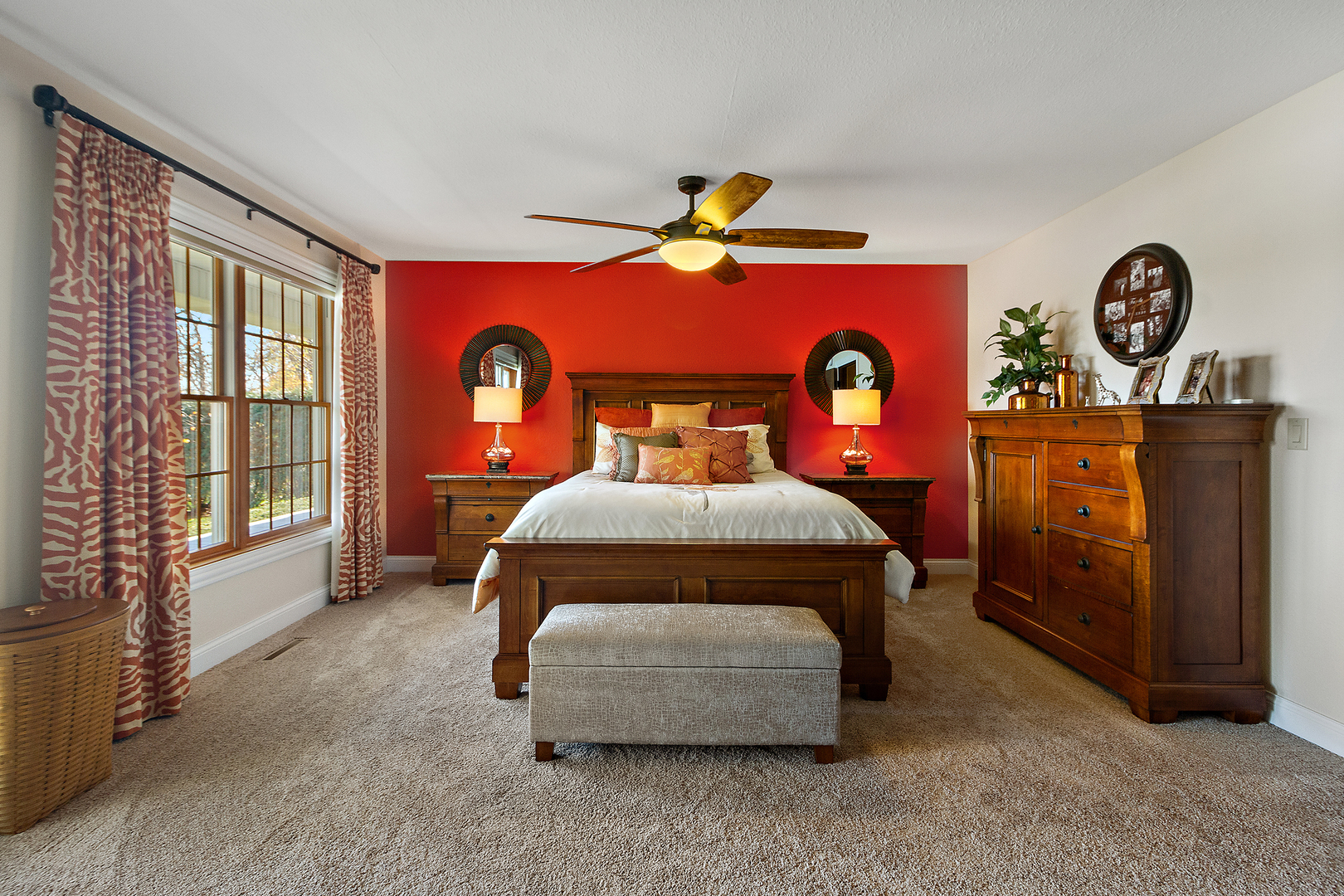 3157 River Road Kankakee, IL 60901 - Photo 15 of 50 a bedroom with bed and a window