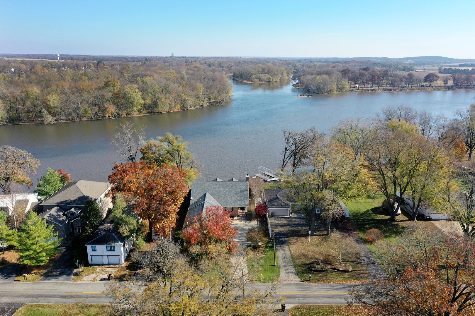 3157 River Road Kankakee, IL 60901 - Photo 41 of 50 an aerial view of a houses with ocean view