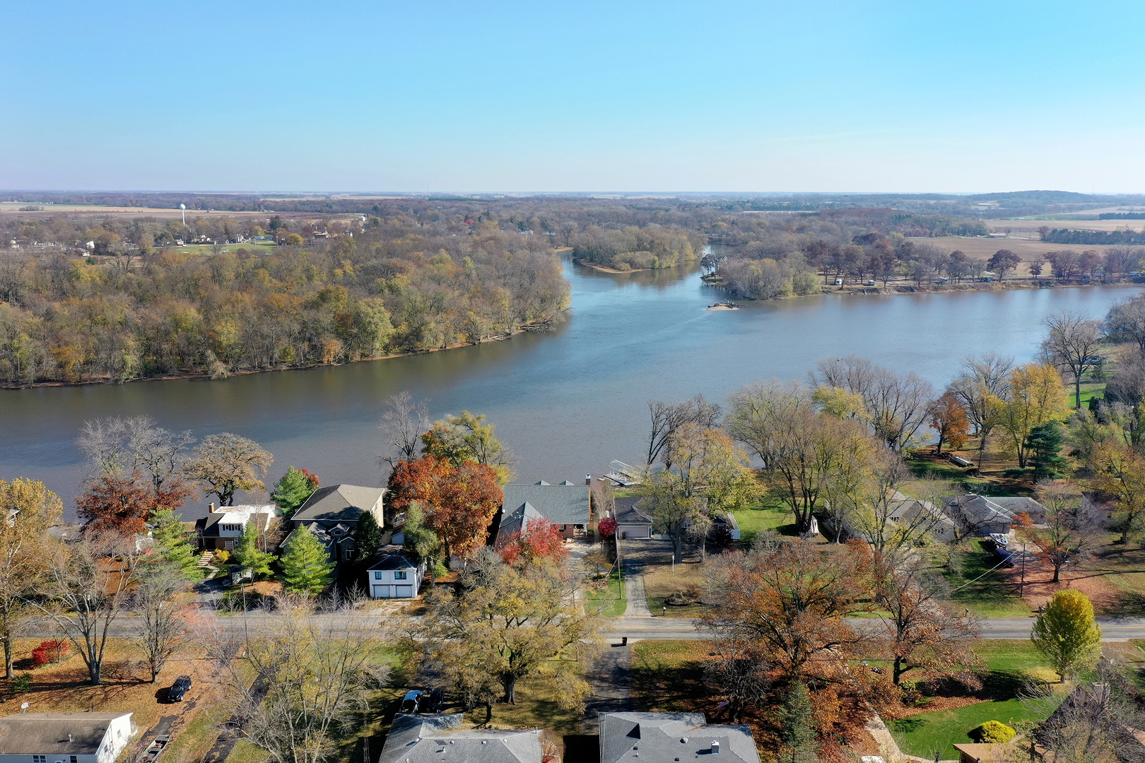 3157 River Road Kankakee, IL 60901 - Photo 43 of 50 an aerial view of a houses with ocean view