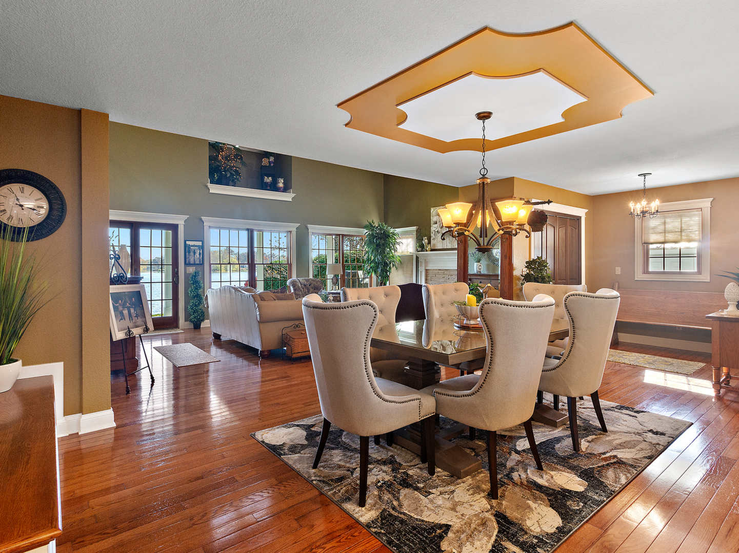3157 River Road Kankakee, IL 60901 - Photo 5 of 50 a dining room with furniture a potted plant and wooden floor