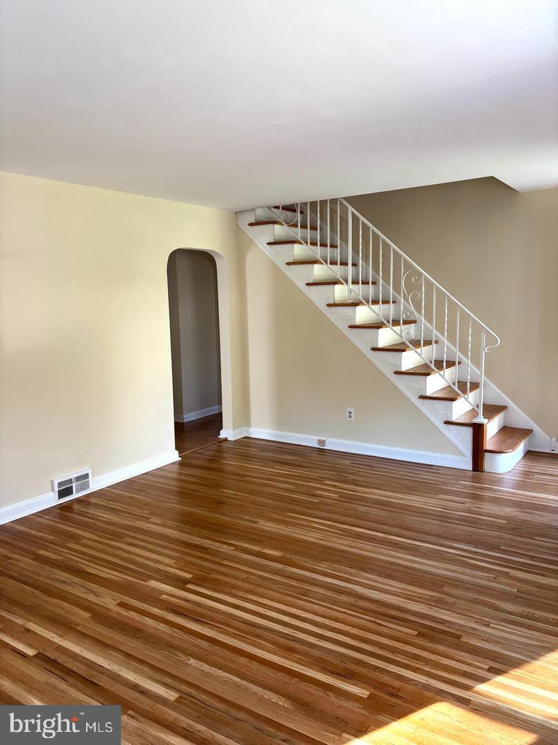 154 Wyndmoor Road Havertown, PA 19083 - Photo 5 of 48 Gallery Image 5