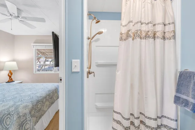 $825,000 | 256 Allen Avenue, Key Largo, FL 33037