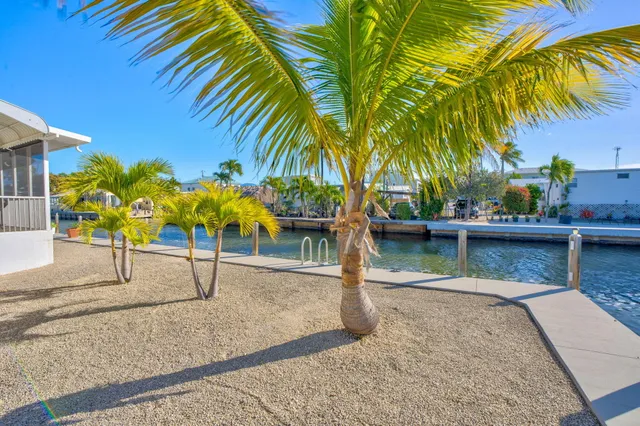 $825,000 | 256 Allen Avenue, Key Largo, FL 33037