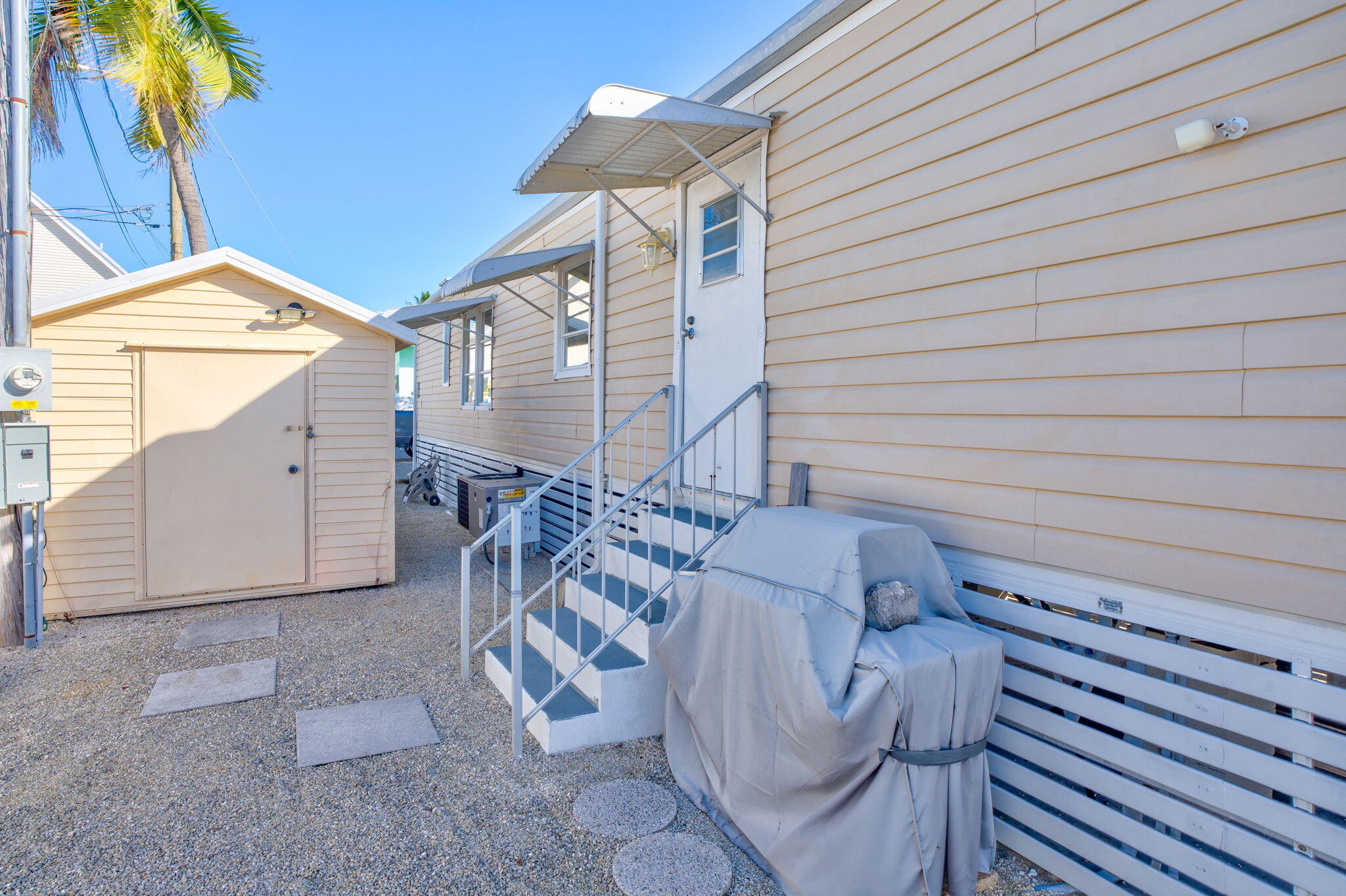 256 Allen Avenue Key Largo, FL 33037 - Photo 25 of 49 256 Allen 35